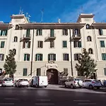 Residenza Via Albalonga