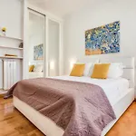 Residenza Via Albalonga